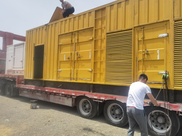 定安除了负载情况和发动机维护，还有哪些因素会影响 200kw 柴油发电机的油耗？
